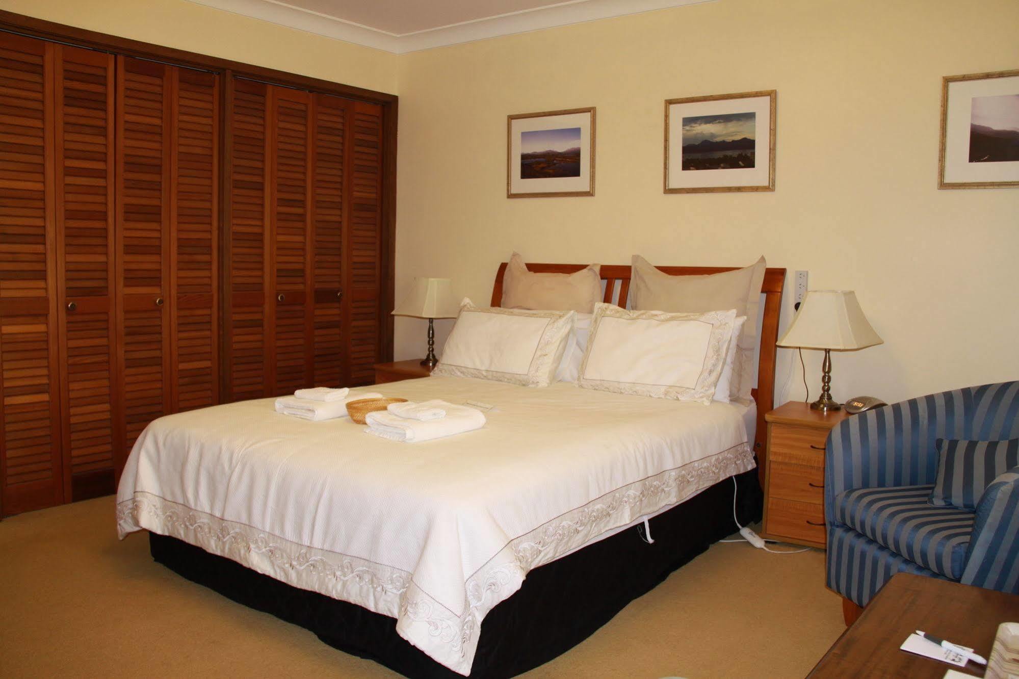 Bathurst Heights Bed & Breakfast Extérieur photo